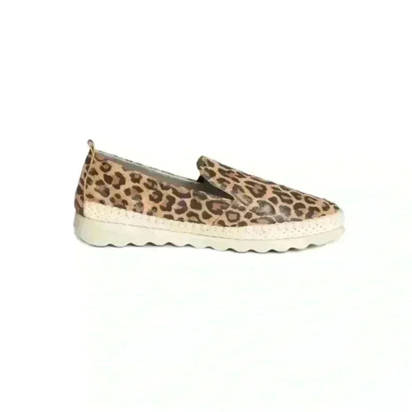The Flexx Slip On Sneakers - Picture 3 of 4